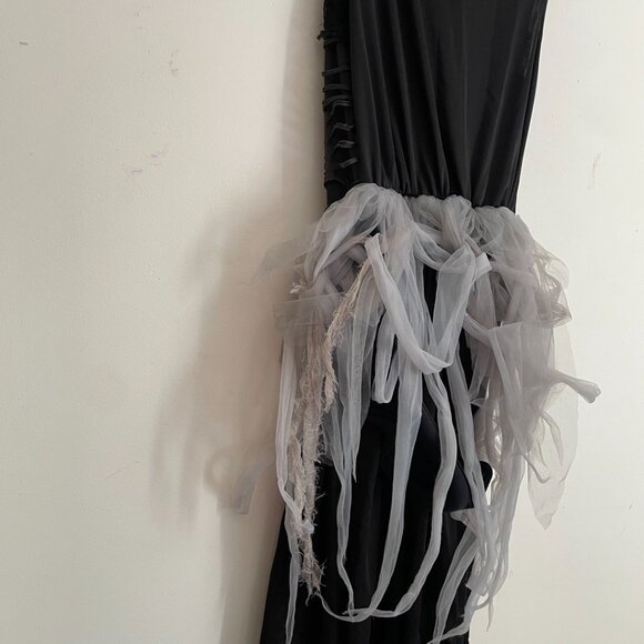 Spooktacular Girl Reaper Costume - Picture 10 of 14